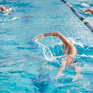 Ein Bild, das Wasser, Sport, draußen, Wassersport enthält.
Automatisch generierte Beschreibung